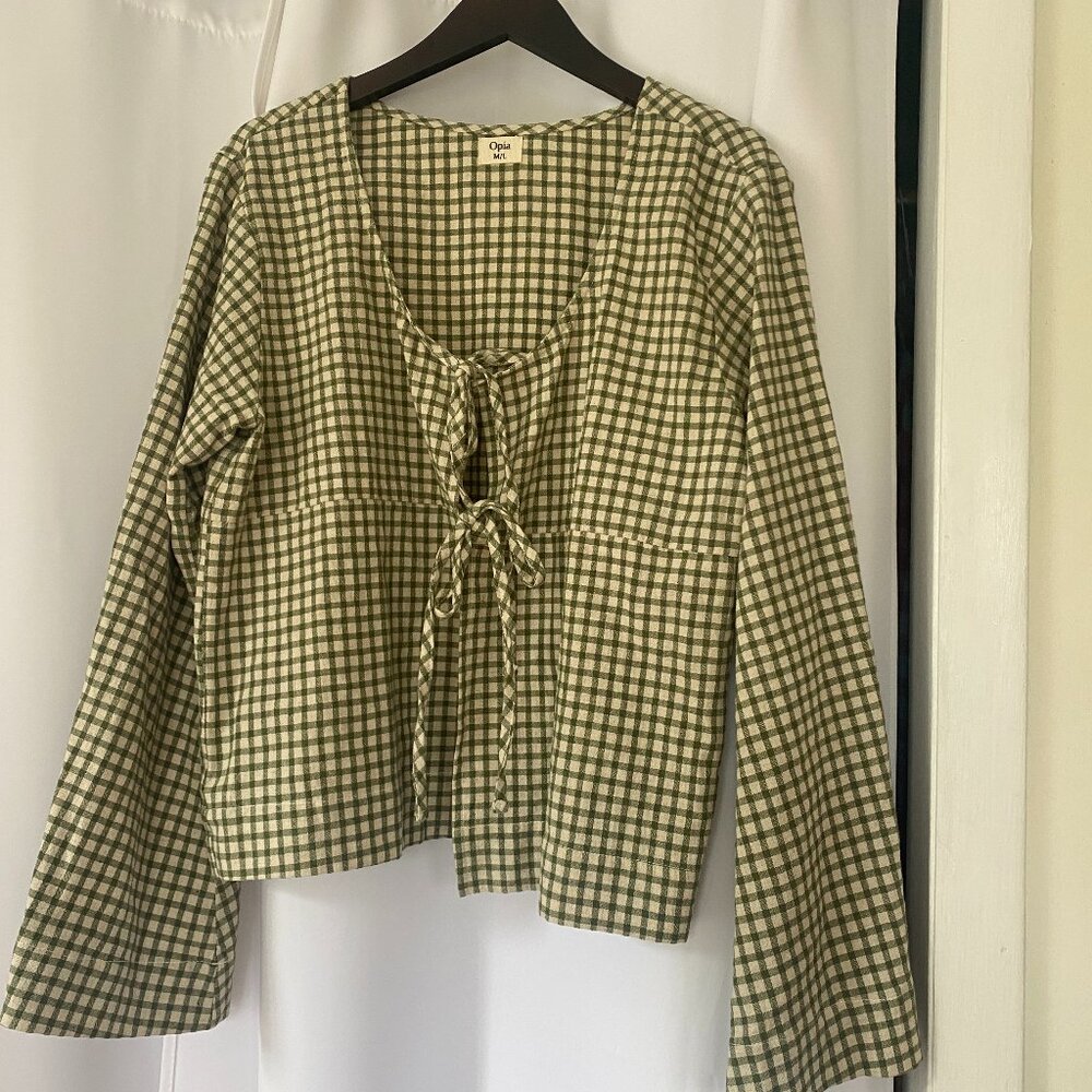 Opia linen tie top in gingham green